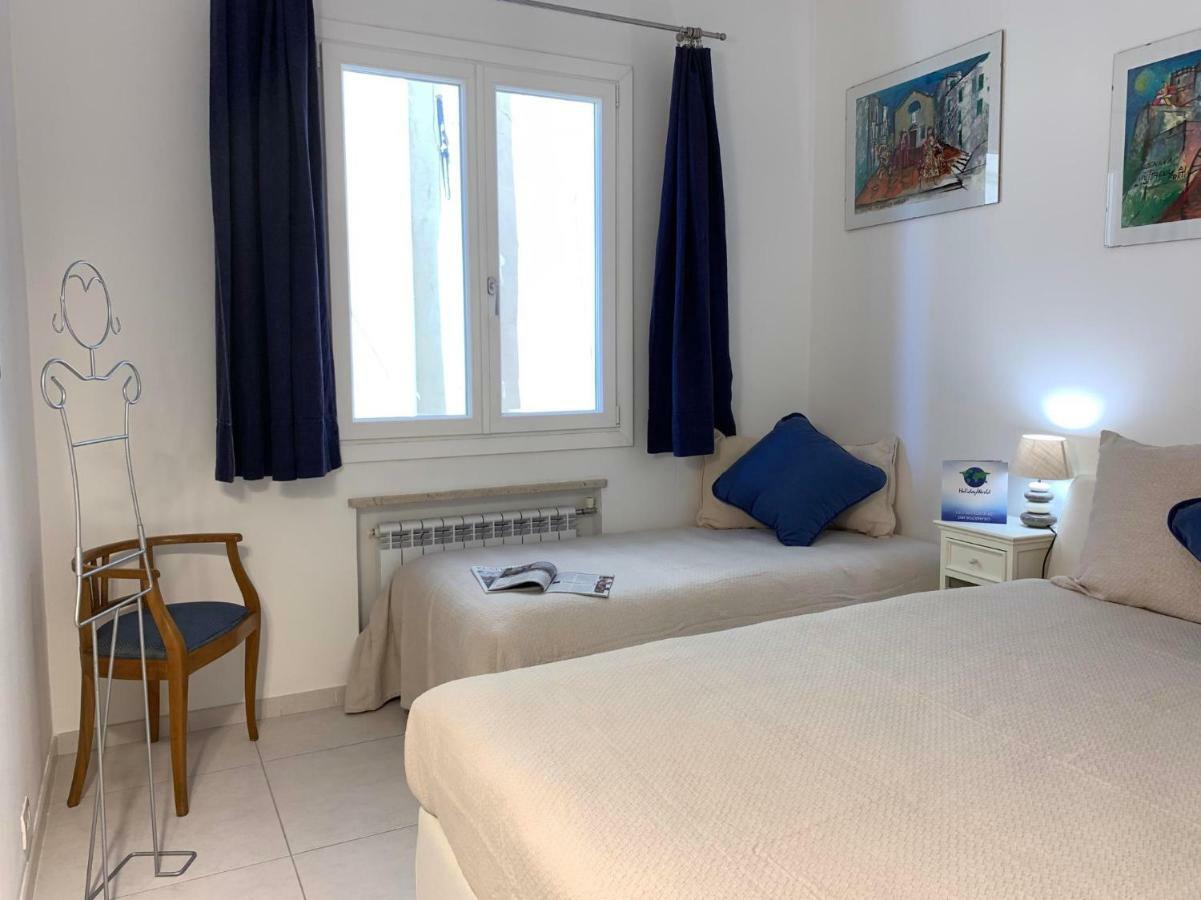 ג'נובה House Sarzano By Holiday World מראה חיצוני תמונה